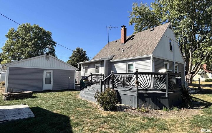 Property Photo: 1617 Indiana Drive IL 61401