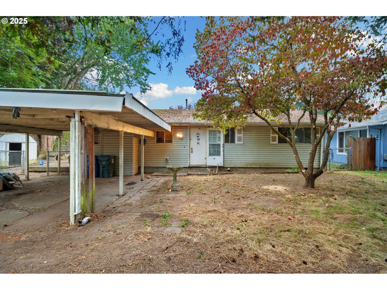 Property Photo: 14533 SE Bunnell St OR 97267