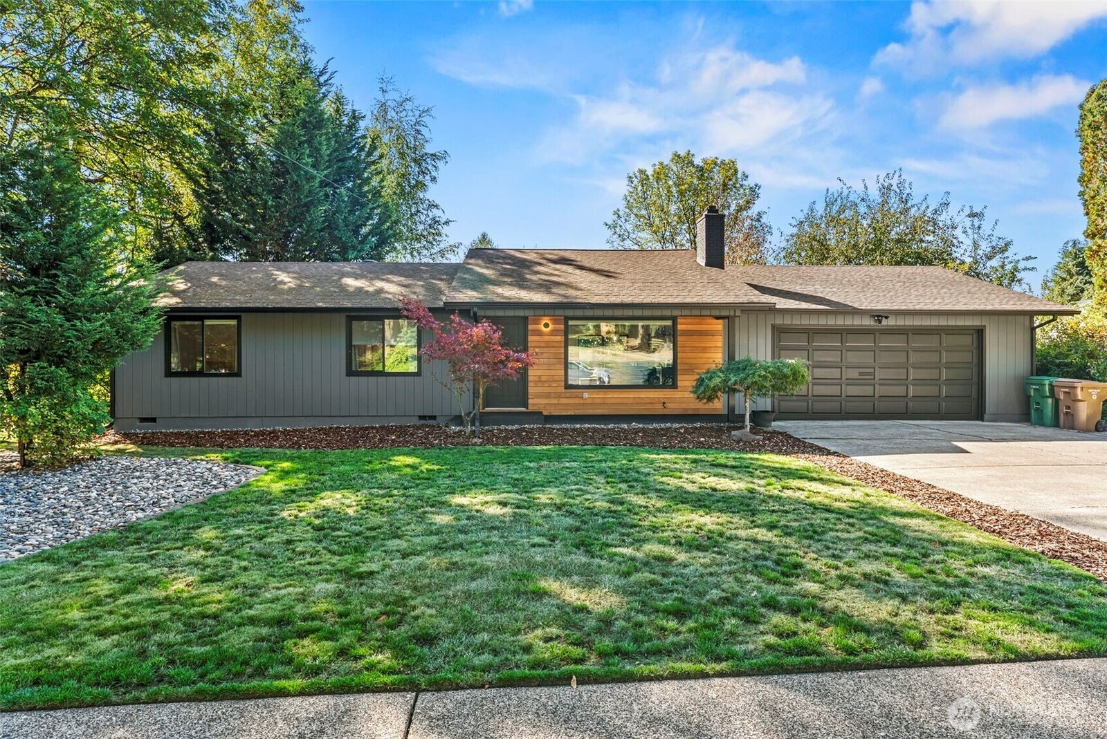 Property Photo:  3167  Pacific Way  WA 98632 