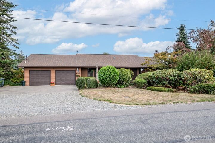 2909  13th Street SW  Puyallup WA 98373 photo