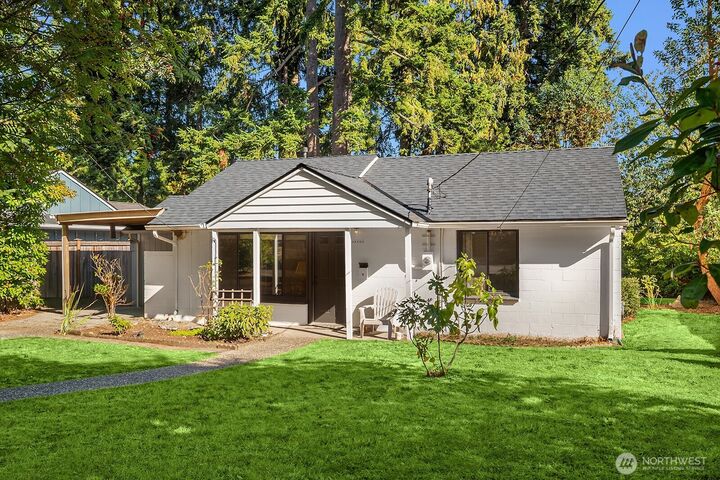 23103  52nd Avenue W  Mountlake Terrace WA 98043 photo