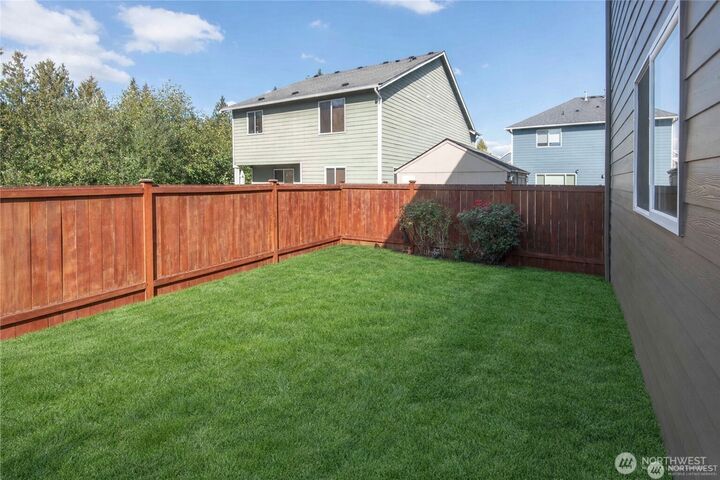 Property Photo:  603  194th Place SE  WA 98012 