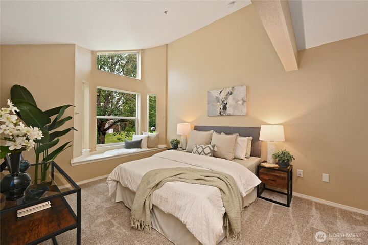 2001  120th Place SE 7-101  Everett WA 98208 photo