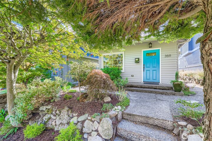 359 N 75th Street  Seattle WA 98103 photo