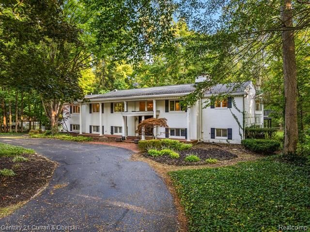 46777 Bettyhill Road  Plymouth Twp MI 48170 photo