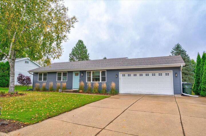 2610 South Elmwood Circle  Cross Plains WI 53528 photo