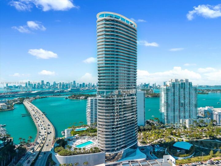 500 Alton Rd 2304  Miami Beach FL 33139 photo