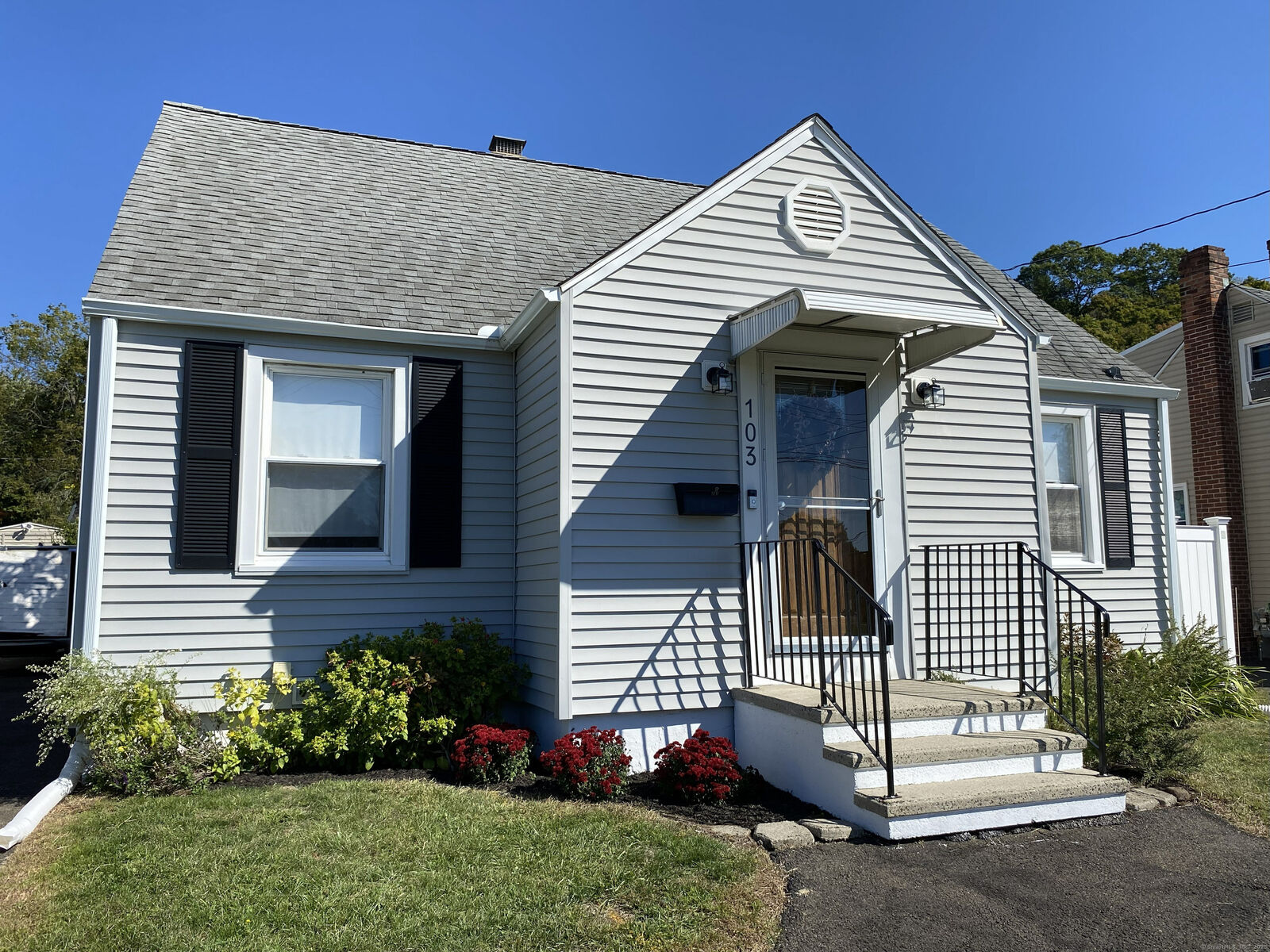 Property Photo:  103 Saltonstall Parkway  CT 06512 