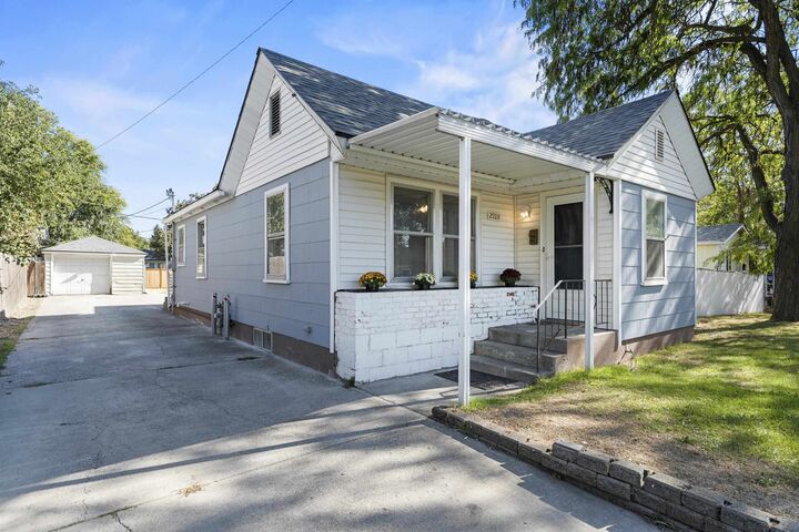 Property Photo:  2928 N Cook St  WA 99207 