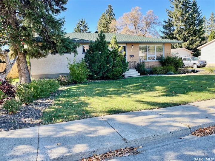 Photo de la propriété:  84 Victor Place  SK S3N 2H4 