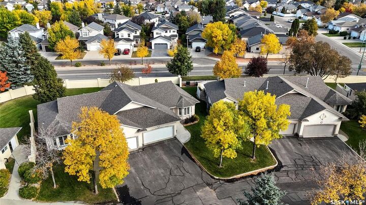Property Photo: 330 Stodola Court 30 SK S7N 4N5