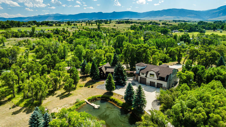 Property Photo: 696 Big Goose Road WY 82801