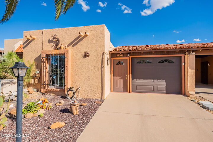 Property Photo:  2853 S Calle Flamenco  AZ 85614 