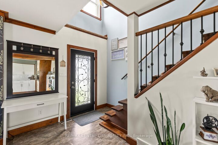 Property Photo: 5623 Chriselle Place ON N0M 2J0