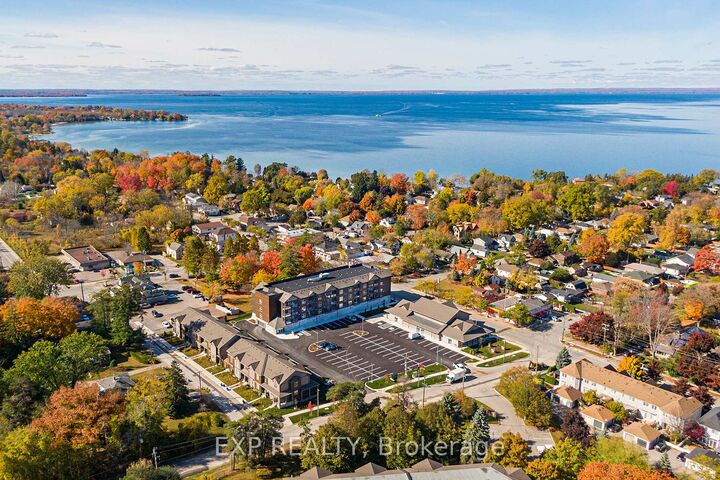 Property Photo: 110 Grew Boulevard 407 ON L0E 1L0