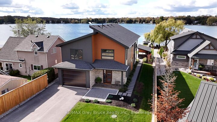 Property Photo:  166 Countryside Drive  ON N0H 1G0 