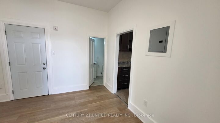 Photo de la propriété: 172.5 Hunter Street 7 ON K9H 2L2