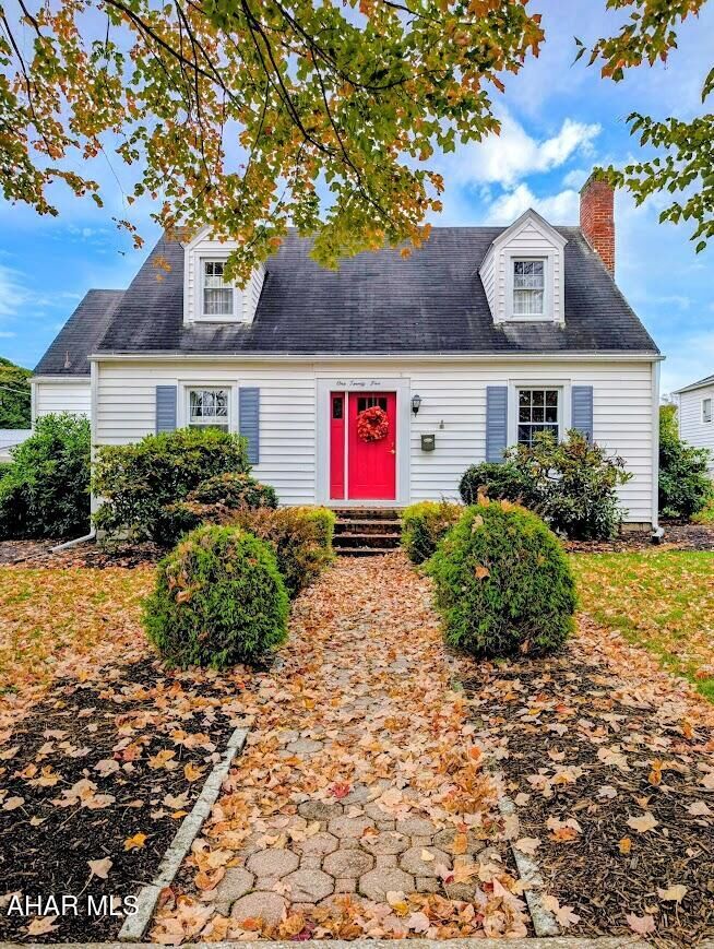 Property Photo:  125 Barclay Street  PA 15522 