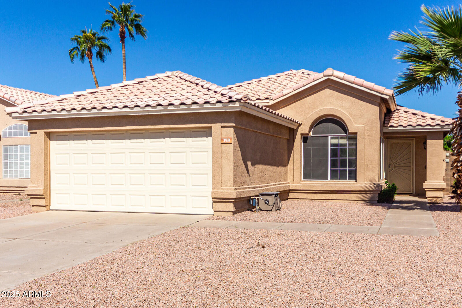 Property Photo: 358 W Linda Lane AZ 85233