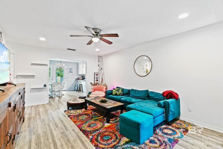 Property Photo: 5907 Windham Court AL 36608