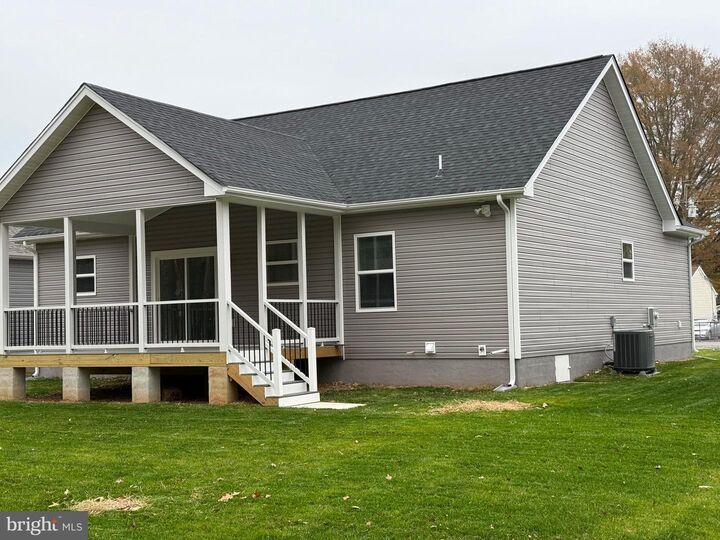 Property Photo:  209 Holly Way  VA 22443 