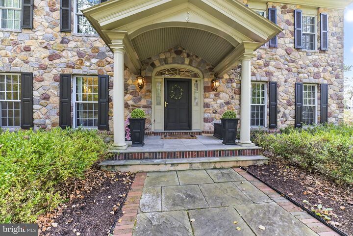 Property Photo:  5765 Valley Stream Drive  PA 18902