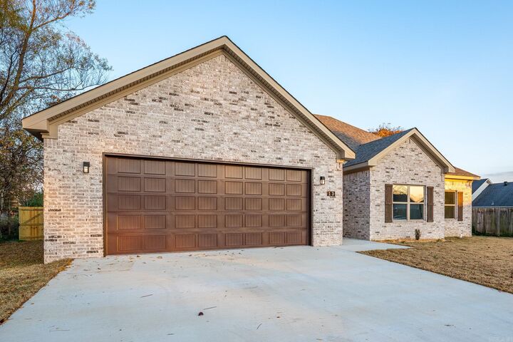 Property Photo:  13 Hummingbird Drive  AR 72173 