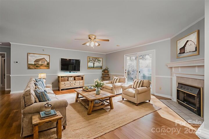 Property Photo:  110 Robin Road  NC 28092 