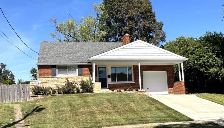 Property Photo: 7320 Ticonderoga Court OH 45230