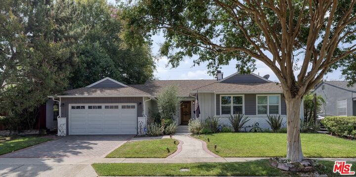 12814 Collins St  Valley Village CA 91607 photo
