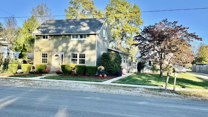 Property Photo: 238 S Vine Street OH 43062