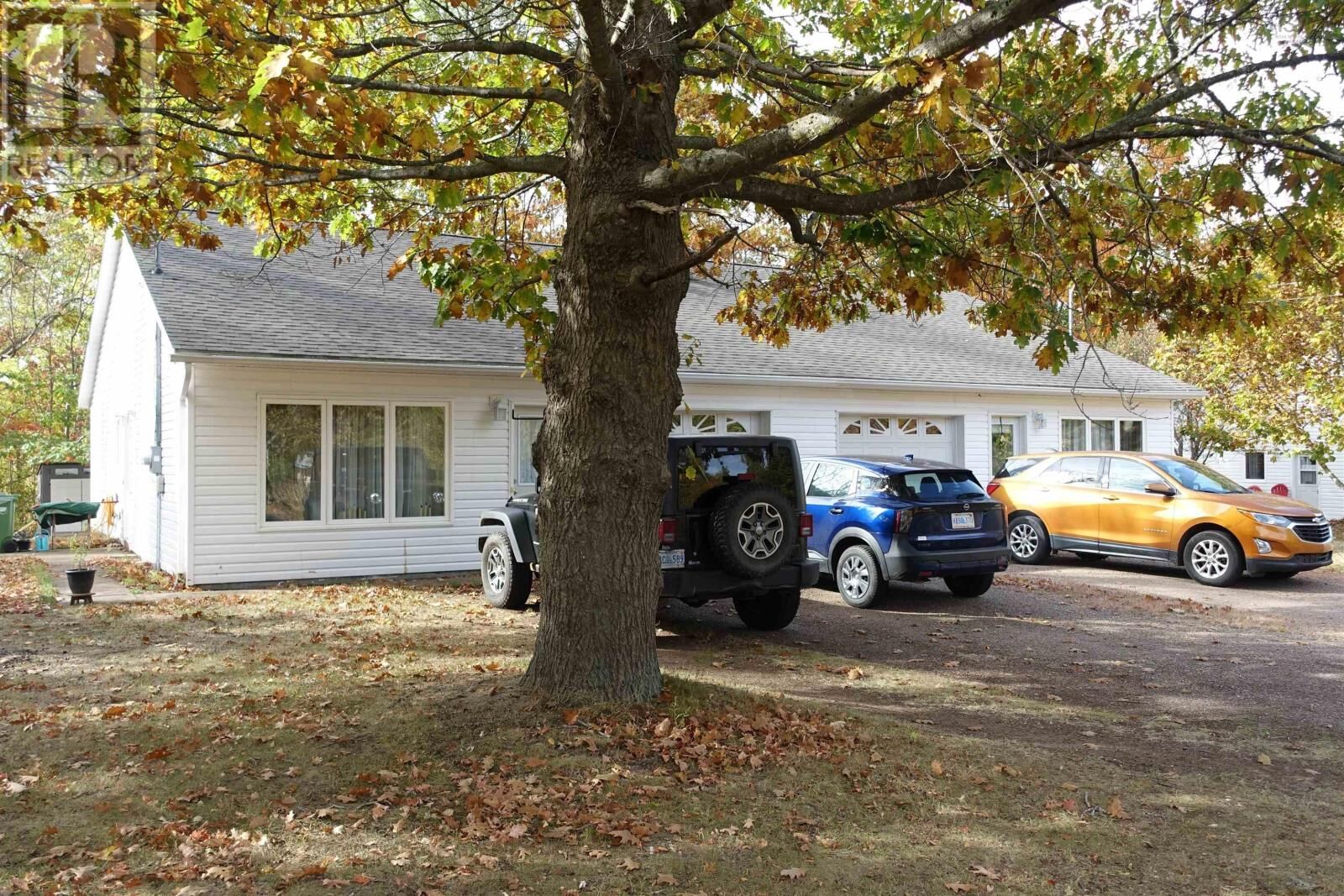 Property Photo: 1198 Maple Street NS B0P 1V0