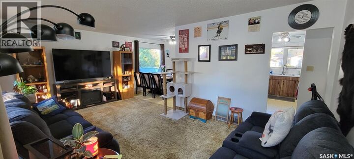 Property Photo: 1514 96th Street SK S0E 1T0