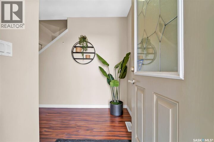 Property Photo: 203 Henick Crescent SK S7R 0J9