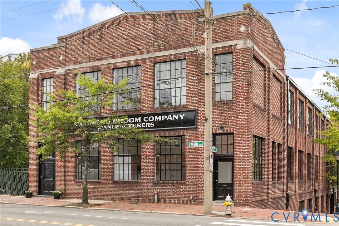 Property Photo: 2201 E Main Street 2 VA 23223