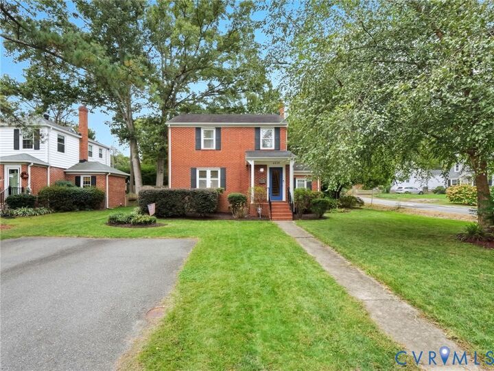 Property Photo: 6229 W Franklin Street VA 23226