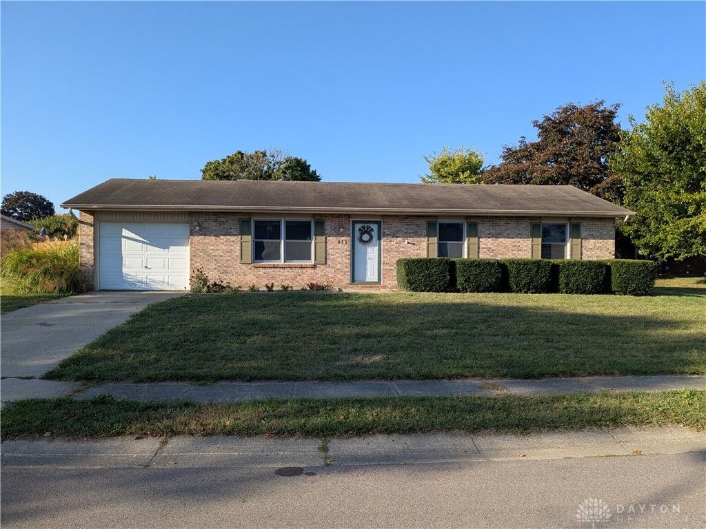 Property Photo: 813 Cypress Lane OH 45320