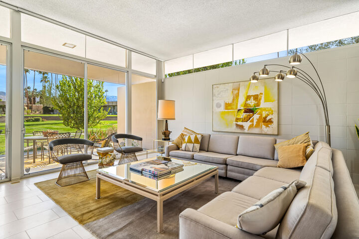 Property Photo: 72507 El Paseo #901 CA 92260