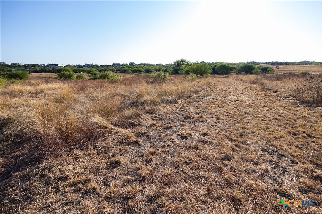 Property Photo: 6868 Pfeil Road TX 78154