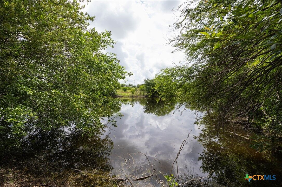Property Photo:  6868 Pfeil Road  TX 78154 