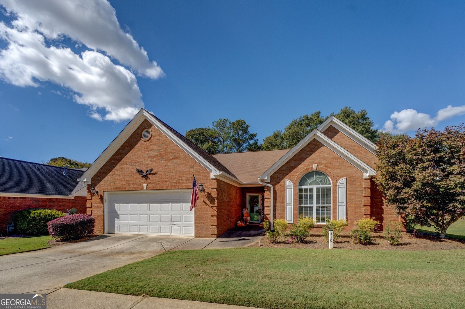 Property Photo:  310 Crossroads Drive  GA 30025 