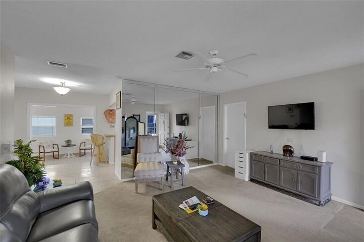 2617 SW Natura Ave  Deerfield Beach FL 33441 photo
