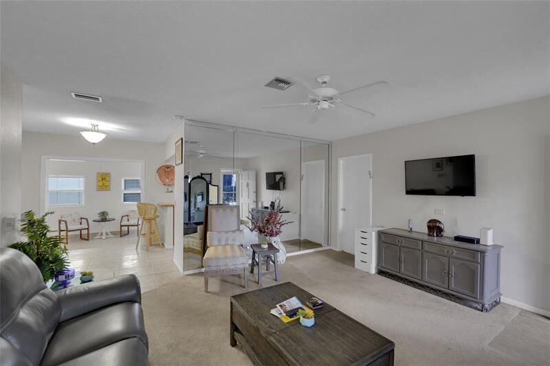 Property Photo: 2617 SW Natura Ave FL 33441