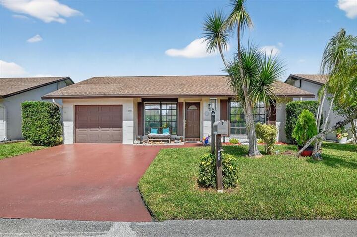 Property Photo: 2041 SW 15th Pl FL 33442