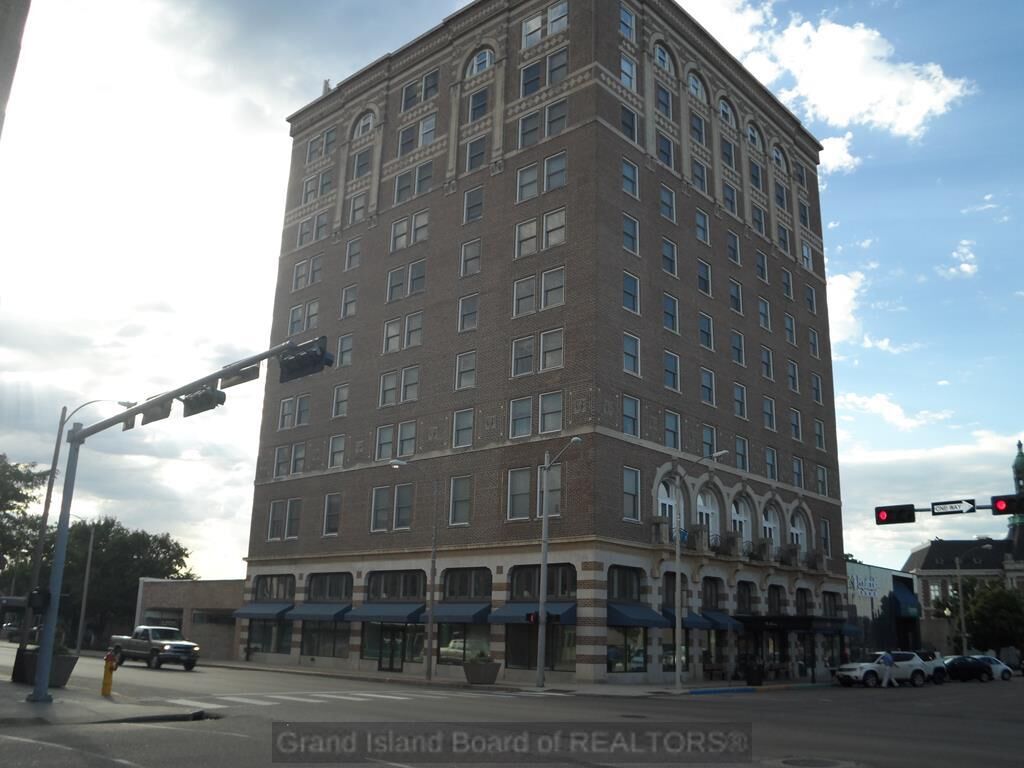 Property Photo:  123 N Locust St #302  NE 68801 