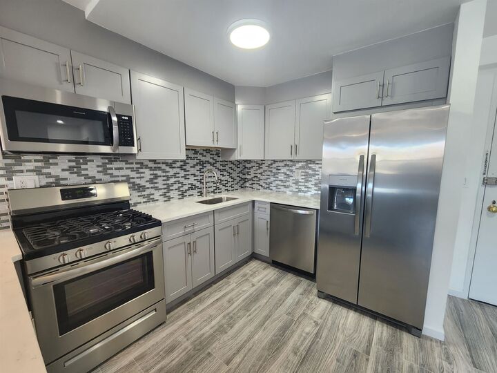 Property Photo:  7100 Blvd East 1B  NJ 07093 