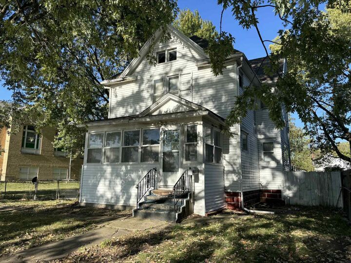 Property Photo: 726 W 2nd Street IA 50702