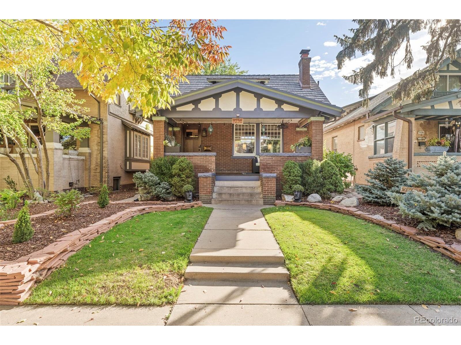 Property Photo:  1230 Steele St  CO 80206 