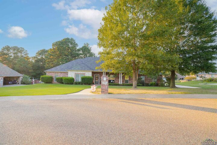 Property Photo: 105 Winifred'S Way TX 75650
