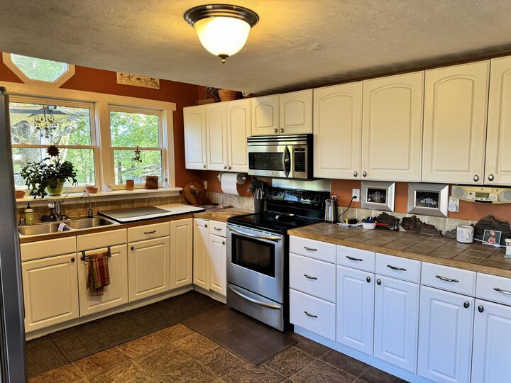 Property Photo:  137 Wells Lane  KY 40078 